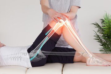 Manuelle Therapie unter Kniebehandlung